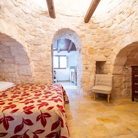 Trullo Pietra Del Sud Semesterbostad